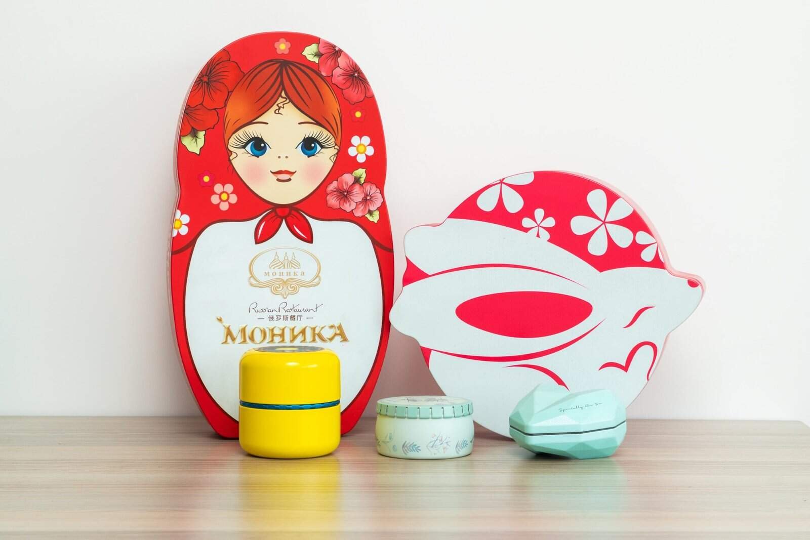 Custom tin boxes with different shapes and printing (factory direct)